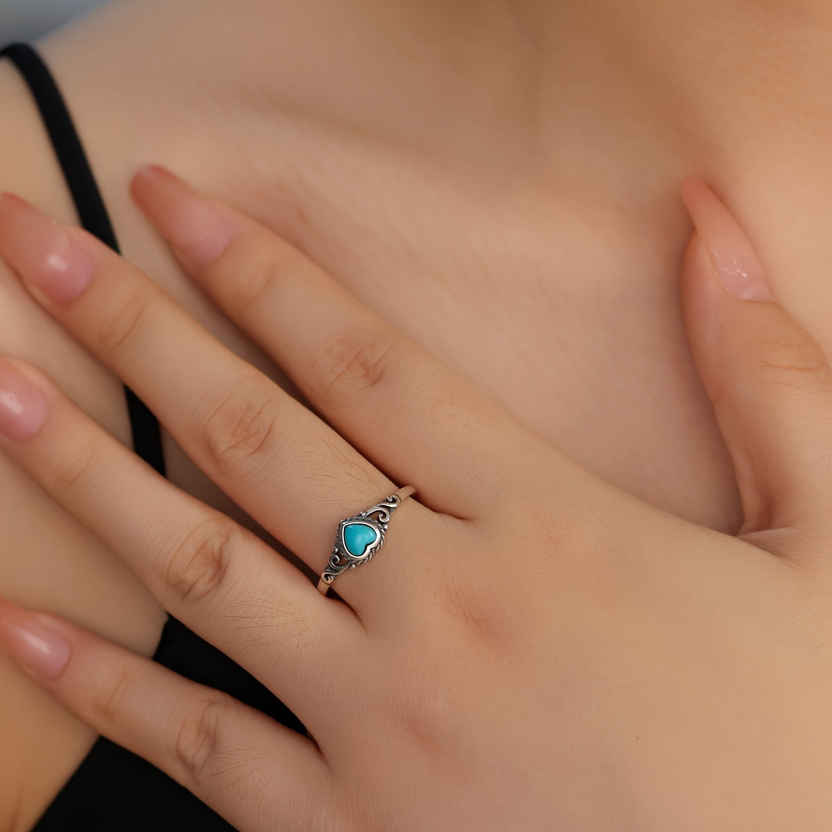 925 Sterling Silver Ring Retro Flower + Heart Design Inlaid Turquoise Symbol Of History And Beauty High Quality Gift For Your Love